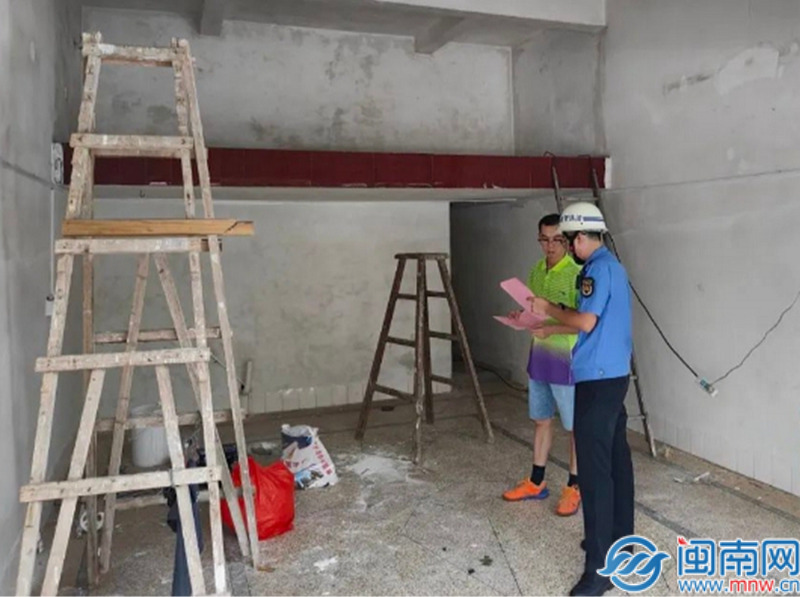 漳州长泰：持续推进餐饮油烟治理 让“烟火气”更“净”一步(图2)